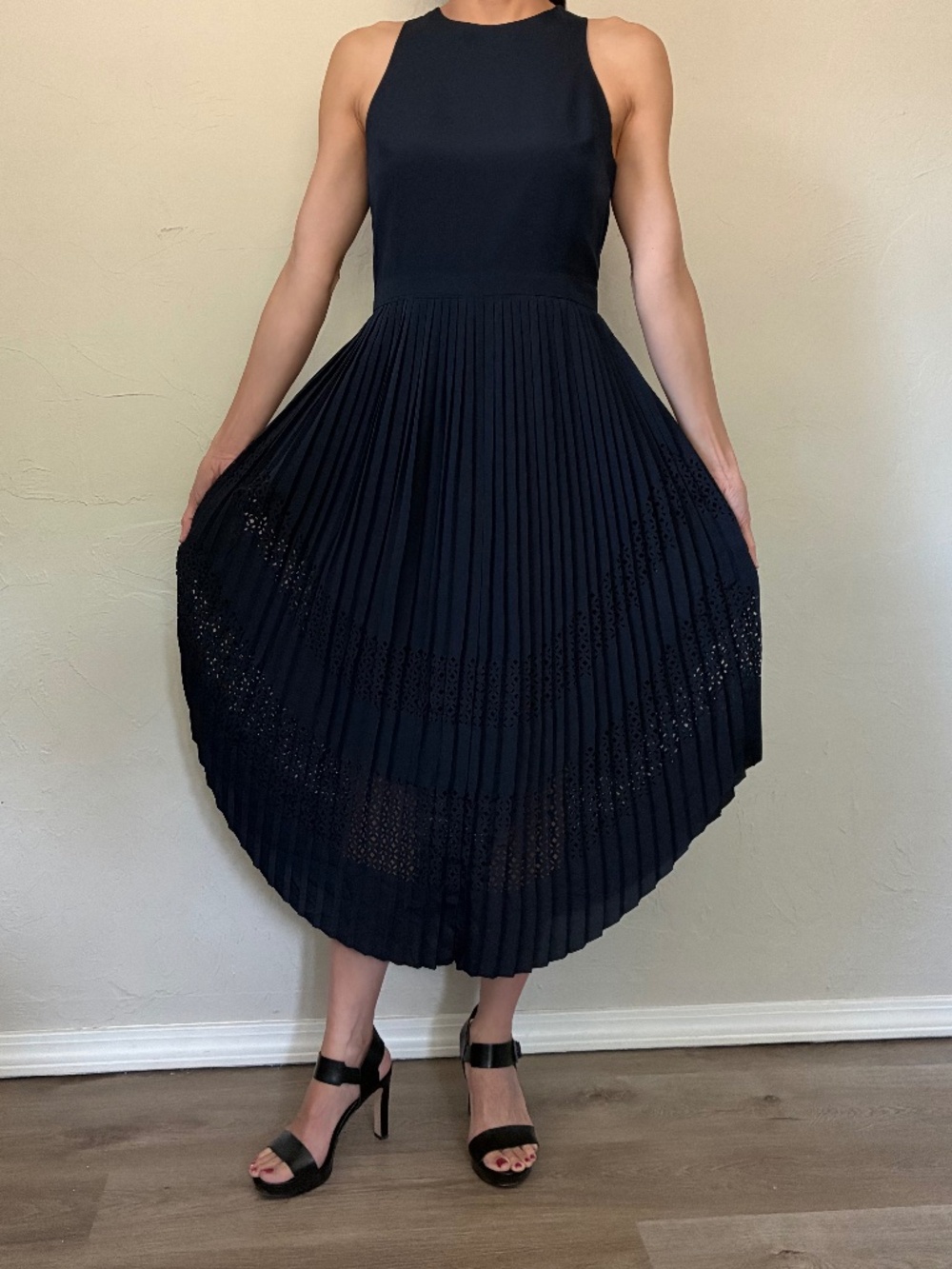 Banana Republic Navy Sleeveless Pleated Laser Cut Out Midi Dress XS Petite